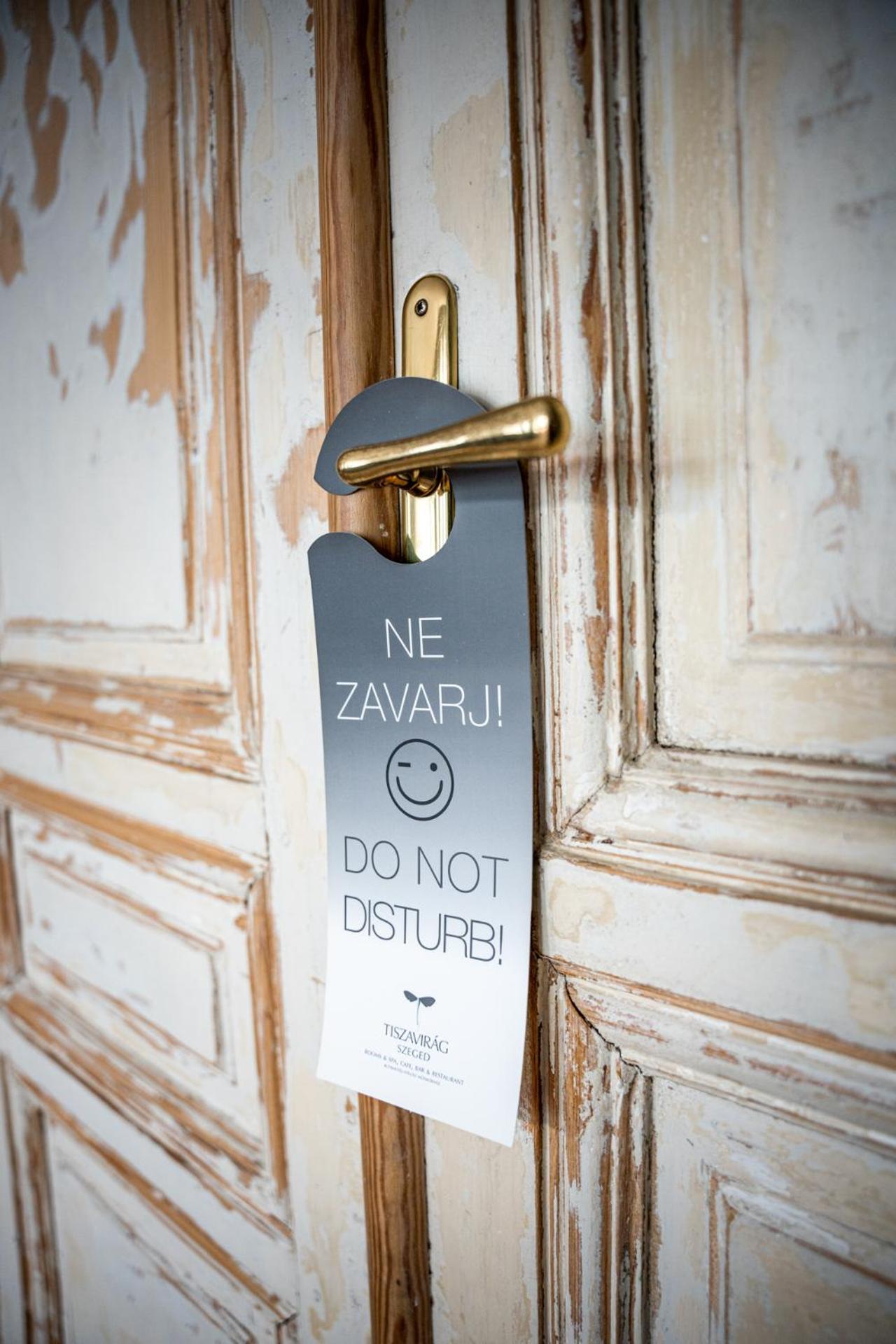 Tiszavirag Szeged Hotel Luaran gambar